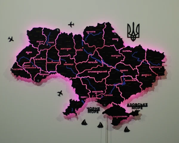 bagatosharova-karta-svitu-bez-pidsvitky-black-02.webp Карта України із дерева на стіну з підсвіткою між областями та річками колір Black