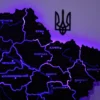 bagatosharova-karta-svitu-bez-pidsvitky-black-06.webp Карта України із дерева на стіну з підсвіткою між областями та річками колір Black