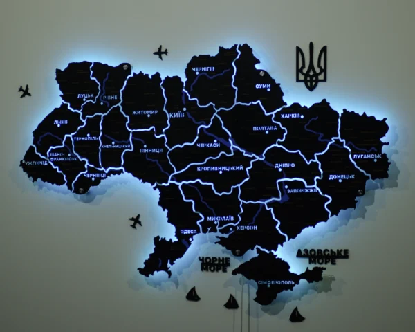 bagatosharova-karta-svitu-bez-pidsvitky-black-10.webp Карта України із дерева на стіну з підсвіткою між областями та річками колір Black