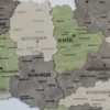 bagatosharova-karta-ukrainy-bez-pidsvitky-olive-08.webp Карта України на стіну з 3D ефектом без підсвітки колір Olive
