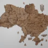 bagatosharova-karta-ukrainy-bez-pidsvitky-wood03.webp Деревʼяна карта України на стіну без підсвітки колір Wood