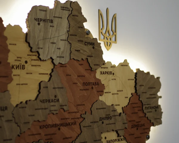 bagatosharova-karta-ukrainy-z-pidsvitkoiu-amber-05.webp Багатошарова карта України з підсвіткою по контуру колір Amber
