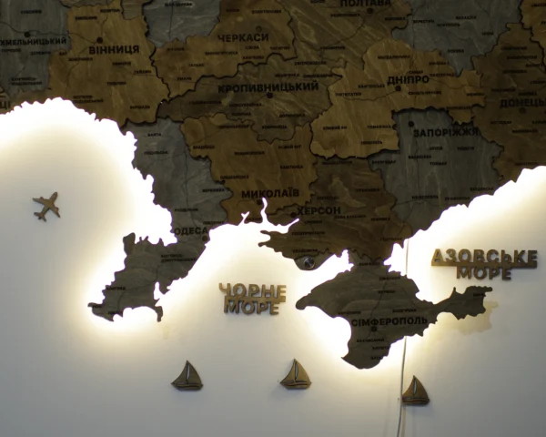 Карта України без річок з підсвіткою по контуру колір Dark