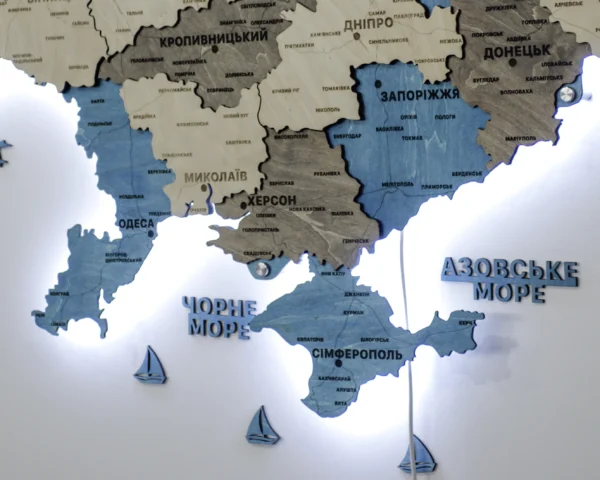 Деревʼяна карта України з підсвіткою по контуру колір Nord