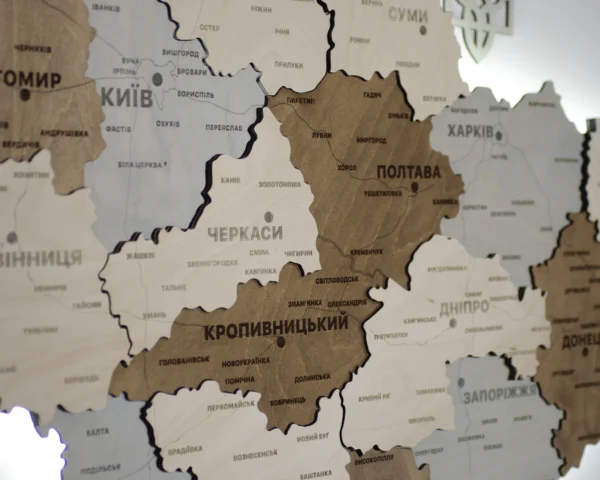 bagatosharova-karta-ukrainy-z-pidsvitkoiu-soft-08.webp Карта України із дерева з підсвіткою по контуру колір Soft