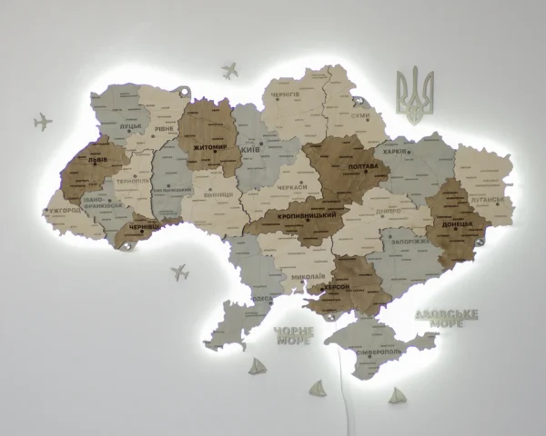 bagatosharova-karta-ukrainy-z-pidsvitkoiu-soft-10.webp Карта України із дерева з підсвіткою по контуру колір Soft