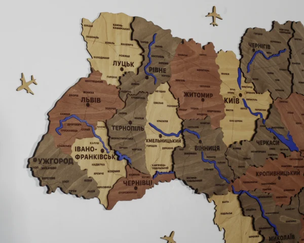 bagatosharova-karta-ukrainy-z-richkamy-bez-pidsvitky-amber-09.webp Багатошарова карта України на стіну з мальованими річками без підсвітки колір Amber