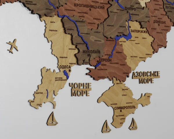 bagatosharova-karta-ukrainy-z-richkamy-bez-pidsvitky-amber-10.webp Багатошарова карта України на стіну з мальованими річками без підсвітки колір Amber