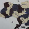bagatosharova-karta-ukrainy-z-richkamy-bez-pidsvitky-grand-04.webp Багатошарова деревʼяна карта України з підсвіткою по контуру колір Grand