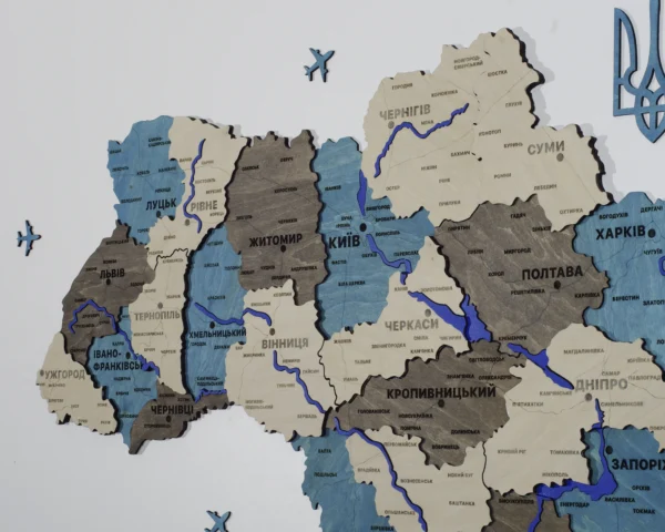 bagatosharova-karta-ukrainy-z-richkamy-bez-pidsvitky-nord-08.webp Настінна 3D карта України із дерева з мальованими річками без підсвітки колір Nord