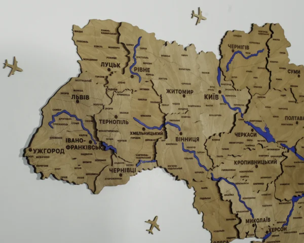 Настінна карта України з фарбованими річками без підсвітки колір Oak