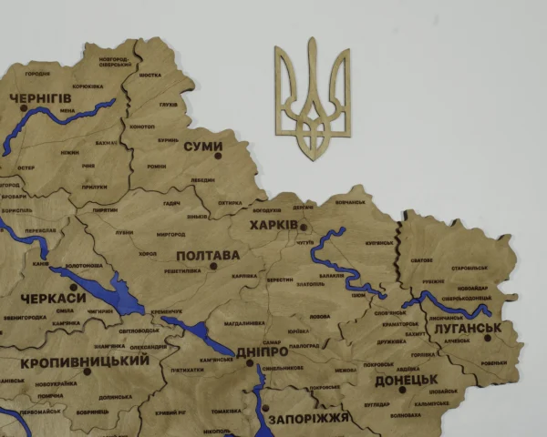 Настінна карта України з фарбованими річками без підсвітки колір Oak