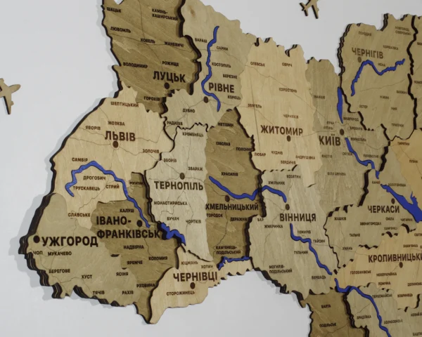 bagatosharova-karta-ukrainy-z-richkamy-bez-pidsvitky-sand-06.webp Карта України 3D з мальованими річками без підсвітки колір Sand