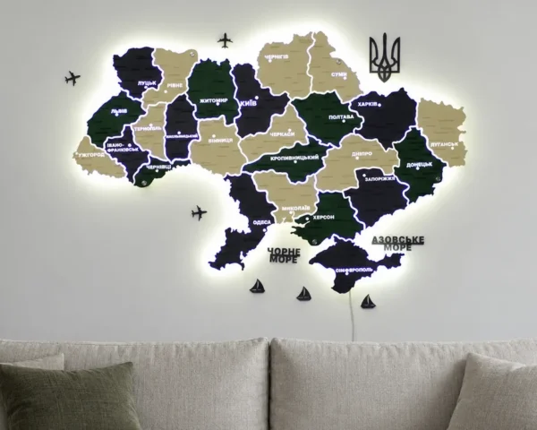 karta-ukrainy-z-pidsvitkoiu-mizh-oblastiamy-alpine-01.webp Деревʼяна карта України на акрилі з LED-підсвіткою колір Alpine