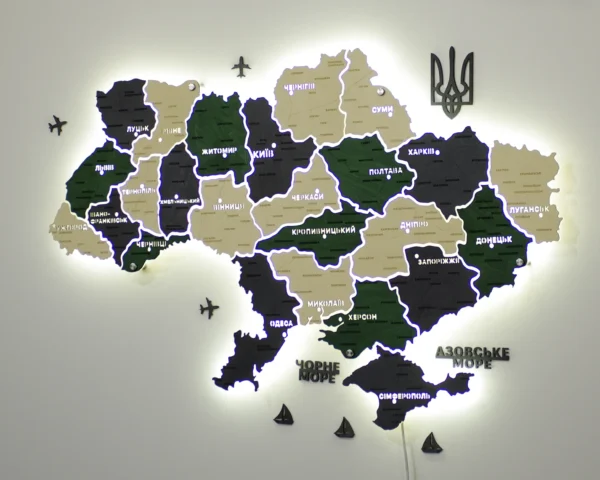 karta-ukrainy-z-pidsvitkoiu-mizh-oblastiamy-alpine-07.webp Деревʼяна карта України на акрилі з LED-підсвіткою колір Alpine