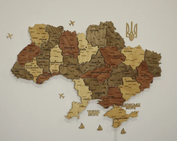 karta-ukrainy-z-pidsvitkoiu-mizh-oblastiamy-amber-12.webp Карта України на стіну з підсвіткою між областями колір Amber