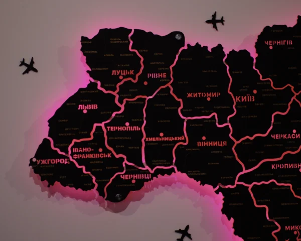 Карта України із дерева на стіну з підсвіткою між областями колір Black