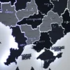 karta-ukrainy-z-pidsvitkoiu-mizh-oblastiamy-grey-09.webp Настінна карта України із дерева на акрилі з підсвіткою колір Grey