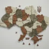Карта України із дерева на акрилі з підсвіткою між областями колір Maple