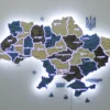 karta-ukrainy-z-pidsvitkoiu-mizh-oblastiamy-nord-02.webp Настінна карта України на акрилі з LED-підсвіткою між областями колір Nord
