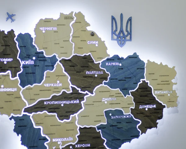 karta-ukrainy-z-pidsvitkoiu-mizh-oblastiamy-nord-06.webp Настінна карта України на акрилі з LED-підсвіткою між областями колір Nord