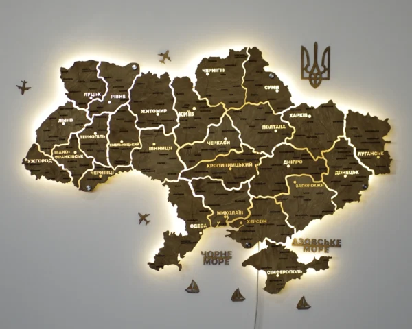 Деревʼяна карта України на стіну з підсвіткою між областями колір Wood