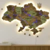 karta-ukrainy-z-pidsvitkoiu-richok-ta-konturiv-alpine-01.webp Настінна карта України з підсвіткою річок колір Forest