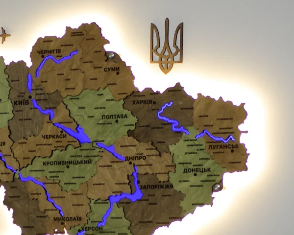 karta-ukrainy-z-pidsvitkoiu-richok-ta-konturiv-alpine-11.webp Настінна карта України з підсвіткою річок колір Forest