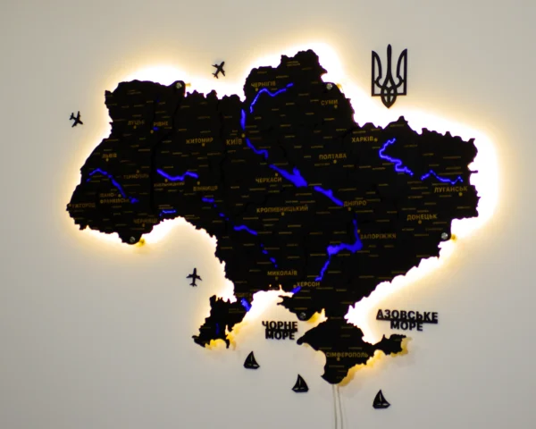 karta-ukrainy-z-pidsvitkoiu-richok-ta-konturiv-black-11.webp Деревʼяна карта України з підсвіткою річок та контурів колір Black