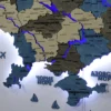 Деревʼяна карта України з підсвіткою річок та контурів колір Nord