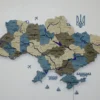 Деревʼяна карта України з підсвіткою річок та контурів колір Nord