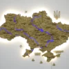 karta-ukrainy-z-pidsvitkoiu-richok-ta-konturiv-oak-03.webp Карта України 3D з підсвіткою річок колір Oak
