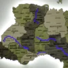 Деревʼяна 3D карта України з підсвіткою річок колір Olive