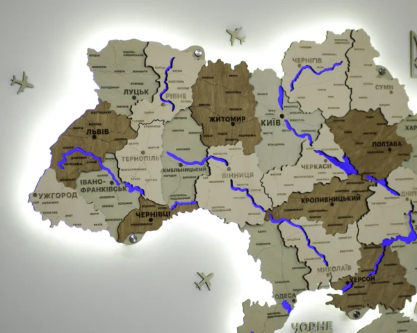 Карта України із дерева з підсвіткою річок та контурів колір Soft