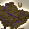 karta-ukrainy-z-pidsvitkoiu-richok-ta-konturiv-wood-05.webp Карта України із дерева 3D з підсвіткою річок колір Wood