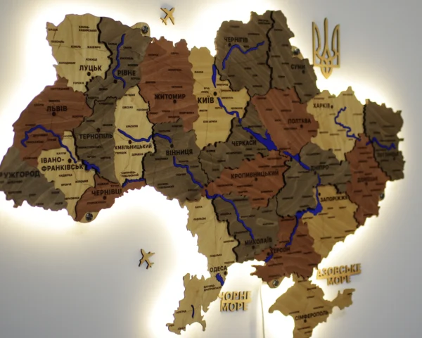 Багатошарова карта України з мальованими річками та підсвіткою по контуру колір Amber