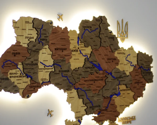 Багатошарова карта України з мальованими річками та підсвіткою по контуру колір Amber