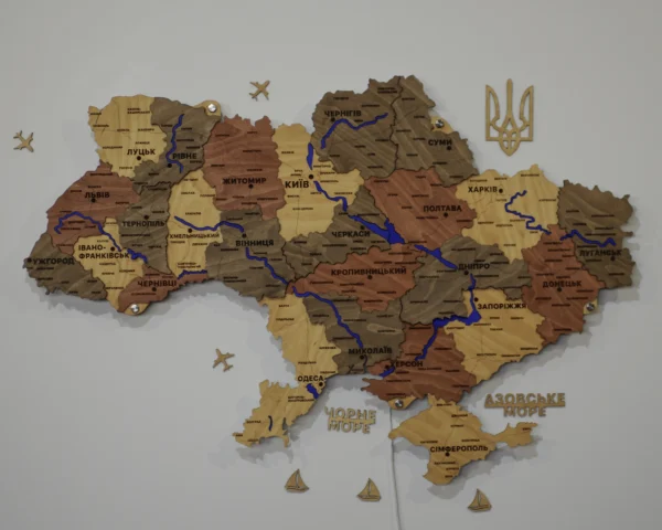 Багатошарова карта України з мальованими річками та підсвіткою по контуру колір Amber