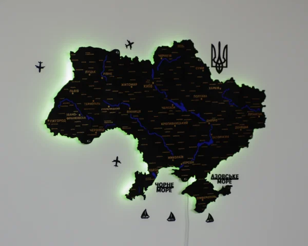 karta-ukrainy-z-richkamy-ta-pidsvitkoiu-black-05.webp Карта України з деревини та LED-підсвіткою з мальованими річками колір Black