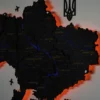 karta-ukrainy-z-richkamy-ta-pidsvitkoiu-black-09.webp Карта України з деревини та LED-підсвіткою з мальованими річками колір Black