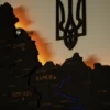 karta-ukrainy-z-richkamy-ta-pidsvitkoiu-black-10.webp Карта України з деревини та LED-підсвіткою з мальованими річками колір Black