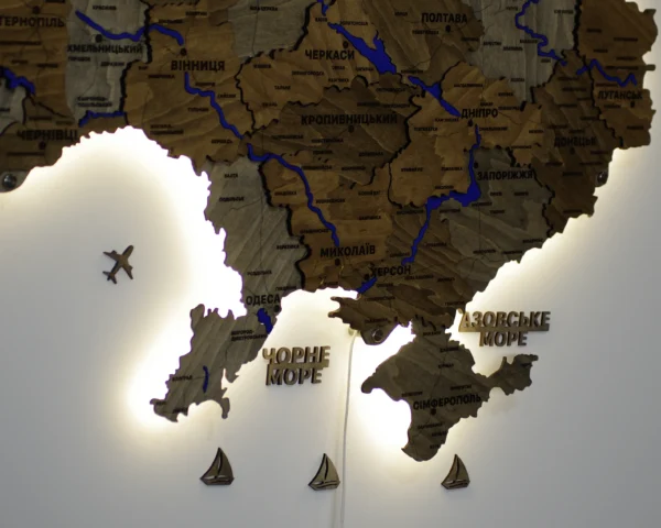 Карта України з фарбованими річками та підсвіткою по контуру колір Dark