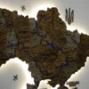 Карта України з фарбованими річками та підсвіткою по контуру колір Dark