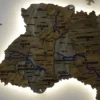 Карта України з фарбованими річками та підсвіткою по контуру колір Dark