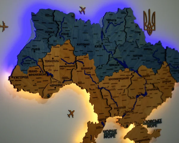 Настінна карта України з мальованими річками та підсвіткою по контуру колір Flag