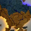 Настінна карта України з мальованими річками та підсвіткою по контуру колір Flag