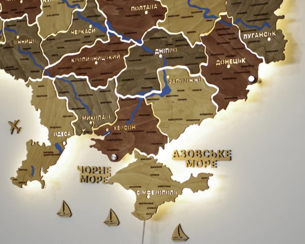 Карта України на стіну з підсвіткою між областями та річками колір Amber