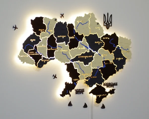 Карта України на акрилі з підсвіткою між областями та фарбованими річками колір Grand