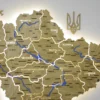 Настінна карта України на акрилі з річками та підсвіткою між областями  колір Oak