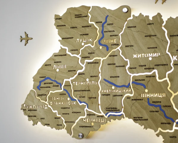 Настінна карта України на акрилі з річками та підсвіткою між областями  колір Oak